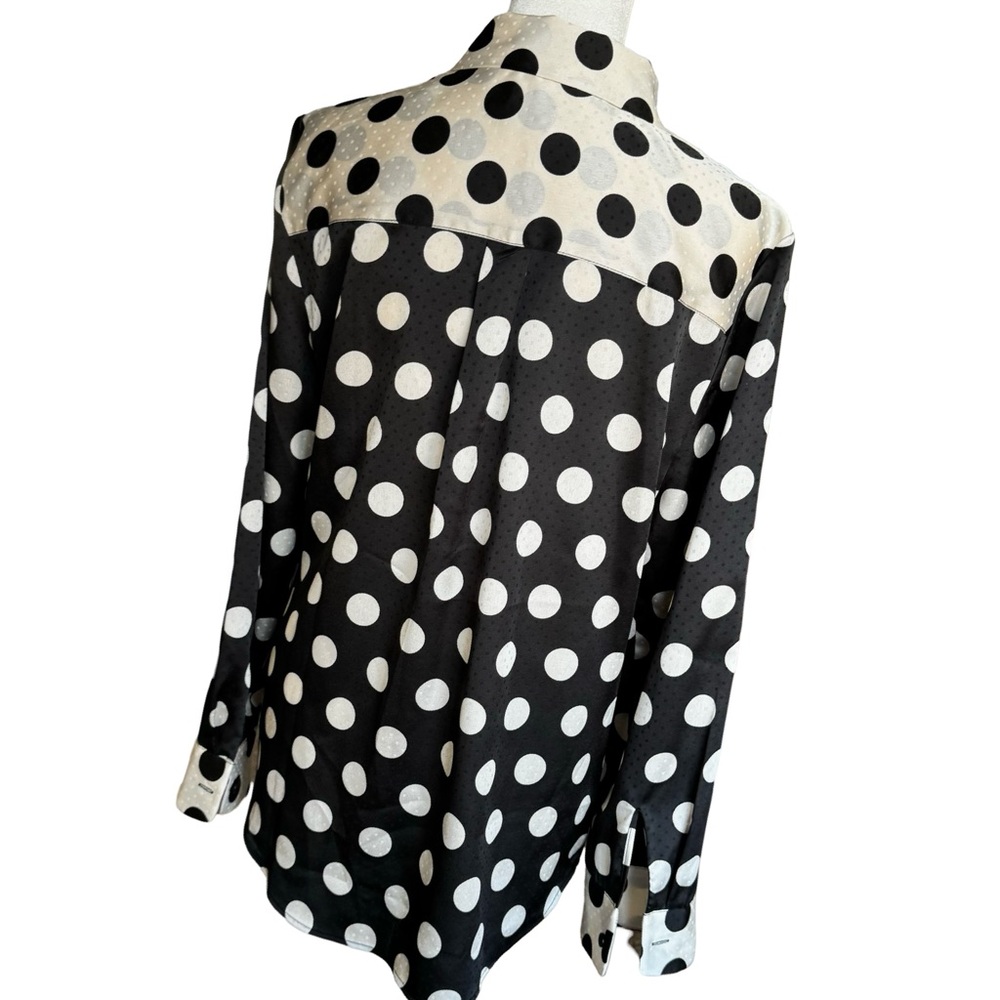 Chico’s Polka Dot Floral Embroidered Blouse - Picture 8 of 15